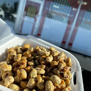 Fried peanuts, lightly spicy yumminess