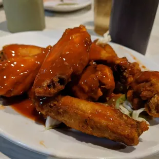 fried chicken wings, chicken wings and fried chicken, bbq wings, chicken wings, food, chicken, poultry, fried chicken, bbq chicken