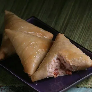 Samosa Impresario (Guava & Cream Cheese) Box
