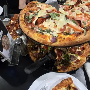 food, pizza