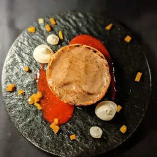 Turon tarte Caramelized banana curd and raspberry gel