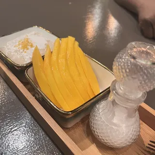 Mango Sticky Rice (Vegan and Gluten free)