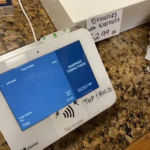 FYI they accept Apple Pay.