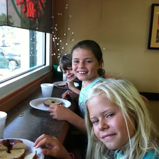 Cinnamon sugar bagels rule!