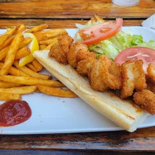 Shrimp poboy