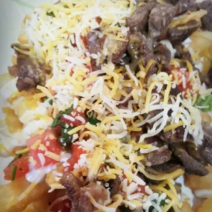 I love this carne asada fries!!! The service was good. I will go again!