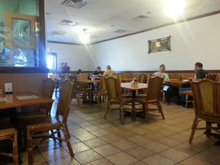 BJ's Chinese Cuisine