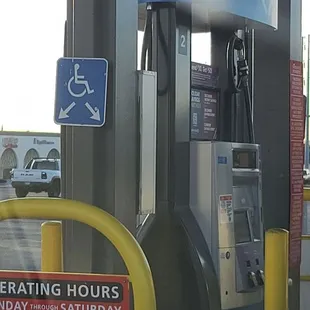 Gas Pump  11-30-2022