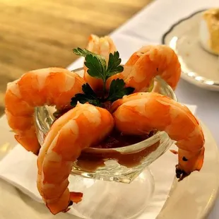 shrimp in a bowl