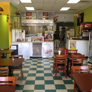 Interior to Sam&apos;s Gyro.