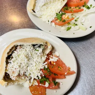 Gyros sandwich