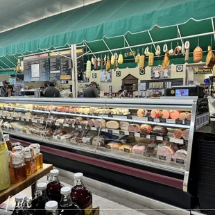 Deli counter