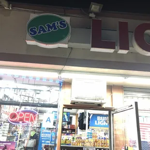 Sam's Liquor