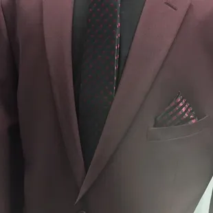 Suit, shirt, tie and matching pocketsquare
