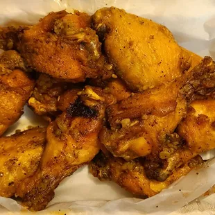 12'8'2022 Spicy Roasted Garlic Wings - My Fav !!