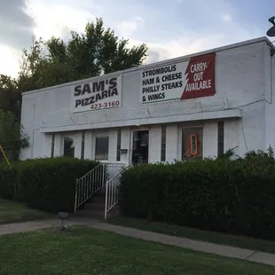 the front of the restaurant