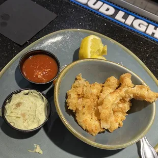 Fried calamari, aioli and marinara