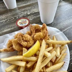 #10 combo fried shrimp platter- delicious!!