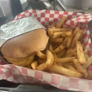 Double cheese burger with fries