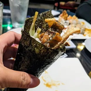 Salmon skin hand roll