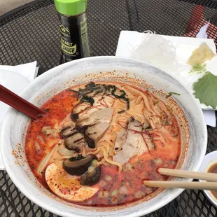 Signature Ramen