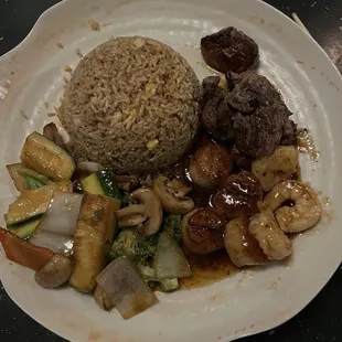 Hibachi Filet Mignon &amp; Scallop Dinner