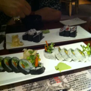 Tuna rolls &amp; 2 veggie rolls