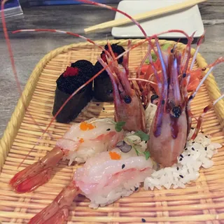 Flying Fish Roe (tobiko)*