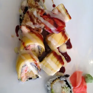 Mango and lobster tempura roll