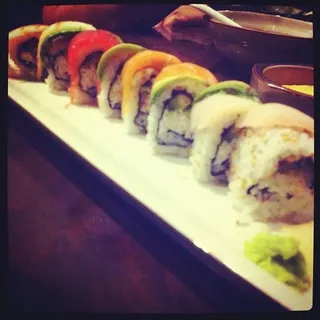 RAINBOW ROLL