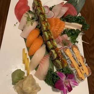Sushi boat roll