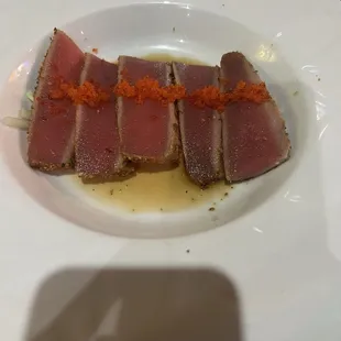 Black Pepper Tuna Sushi