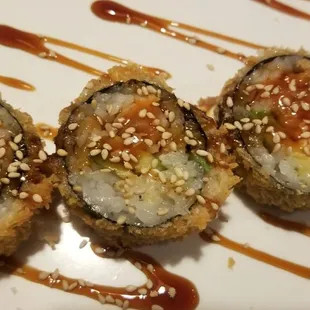 Happy Salmon Roll
