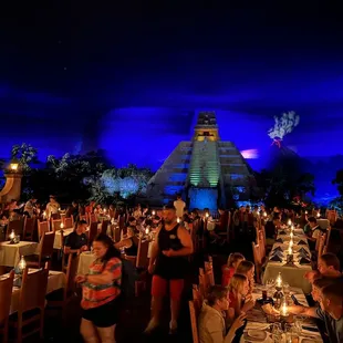 Great Mexican ambiance