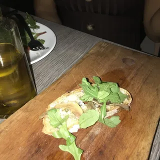 Pane, Burro E Alici Del Cantabrico