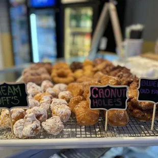 dough desserts, donuts, food