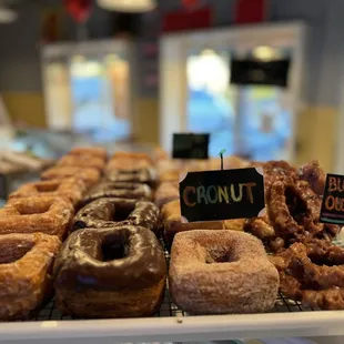 donuts, food, dough desserts