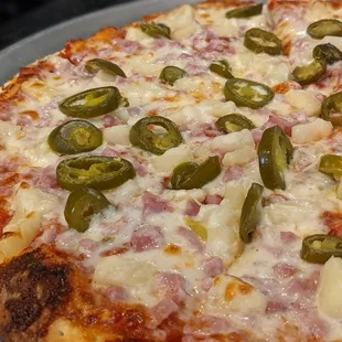 Hawaiian Grill with jalapenos