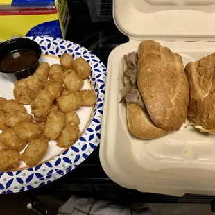 French Dip Sandwich, Side Tater Tots