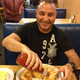 TO's Grilled Cheese Sandwich