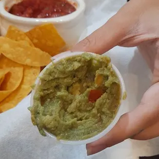 The underneath of the guacamole was better then the fully oxidized top