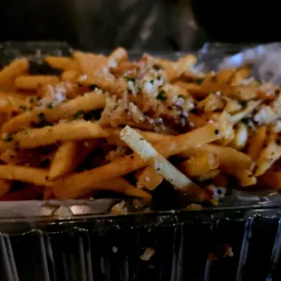 Garlic parm fries (Large)