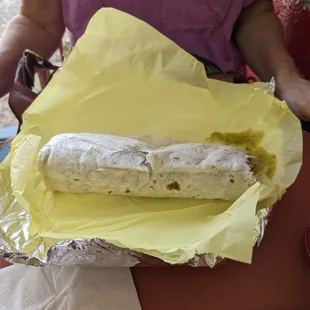 Carnitas burrito