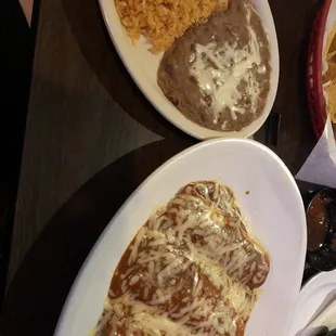 3 cheese enchilada dinner