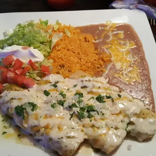 Delicious Chicken Enchiladas Suiza.