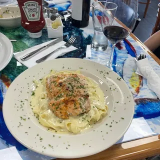 Fettuccine Alfredo