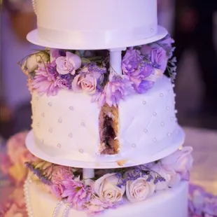 More flowers for cake! Beautiful!