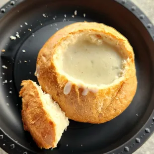 Bread bowl clam chowder, $7.99. Bread was meh. Soup was decent but small potion. Had to buy more soup.