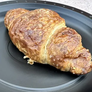 Vegan elderberry croissant