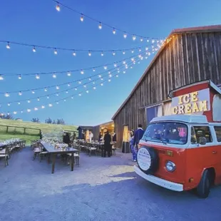 VW Wedding catering